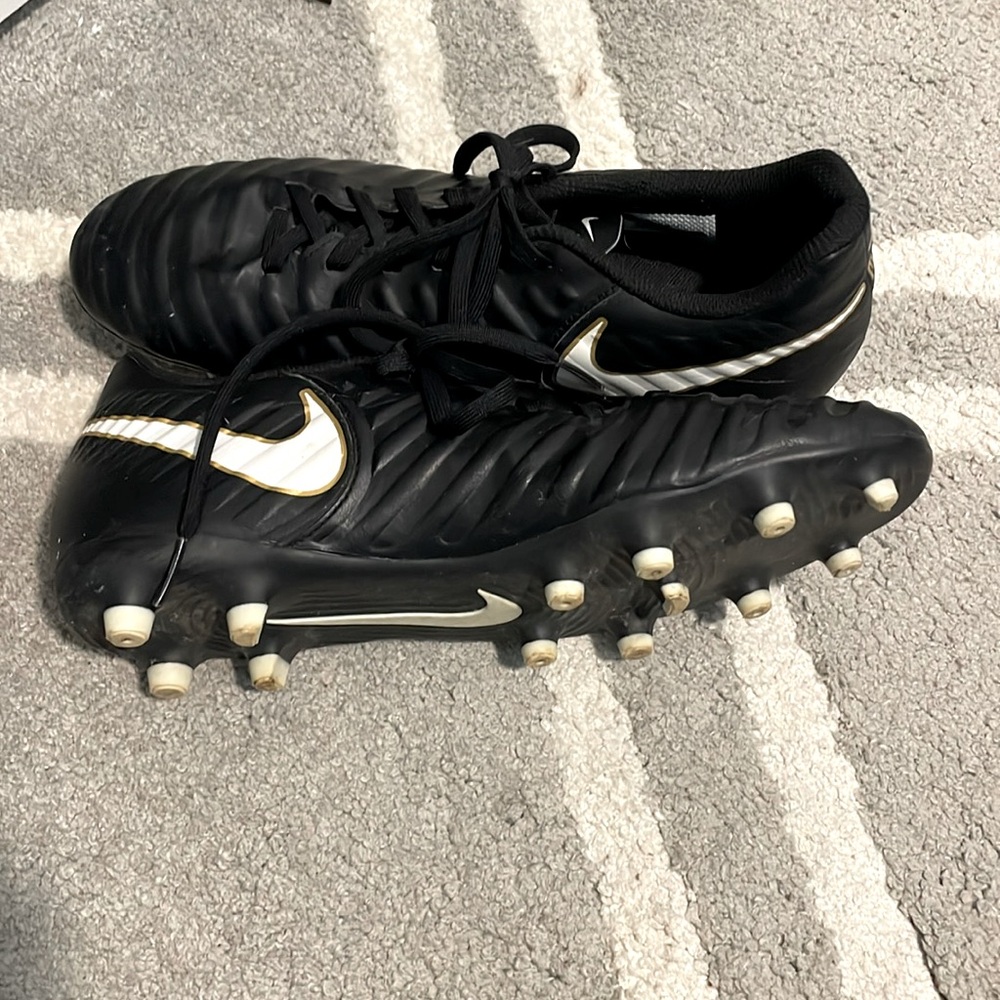 Nike Tiempo Cleats